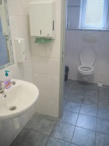 Prodej komerční nemovitosti, Volyně, 450 m2