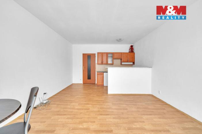 Pronájem bytu 1+kk, Pardubice - Svítkov, Dubová, 38 m2