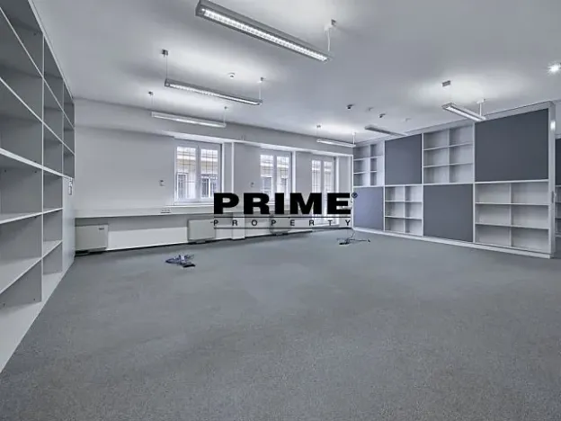 Pronájem kanceláře, Praha - Nové Město, Soukenická, 260 m2