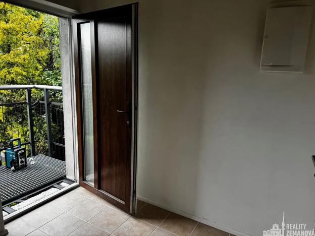 Pronájem bytu 1+kk, Psáry, 37 m2