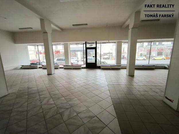 Pronájem obchodního prostoru, Děčín, Teplická, 456 m2