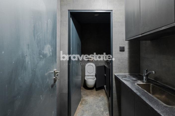 Prodej komerční, Praha - Karlín, Pernerova, 335 m2