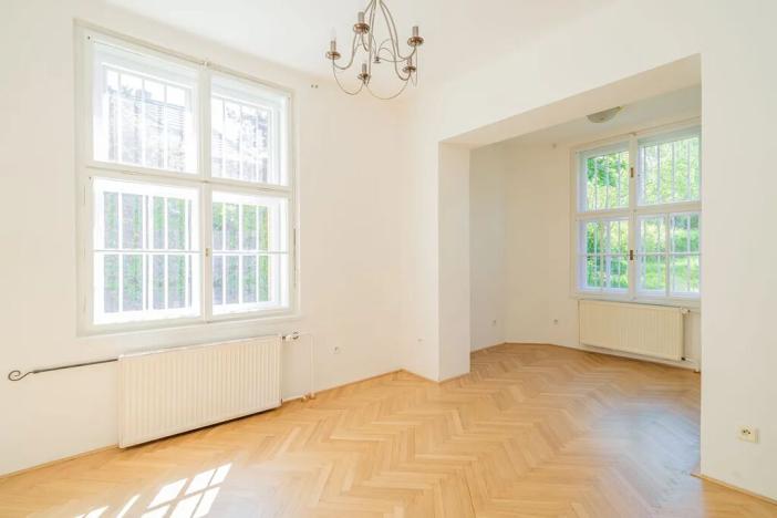 Pronájem vily, Praha - Střešovice, Cukrovarnická, 227 m2