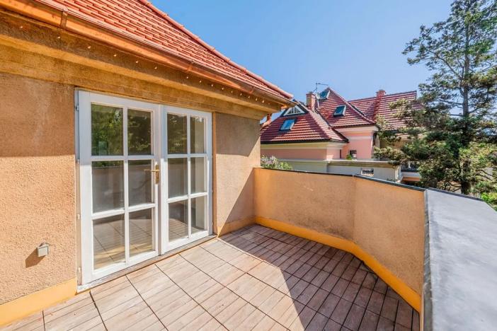 Pronájem vily, Praha - Střešovice, Cukrovarnická, 227 m2