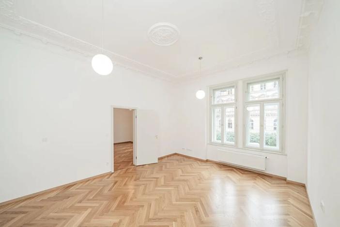 Pronájem bytu 2+kk, Praha - Vinohrady, Balbínova, 66 m2