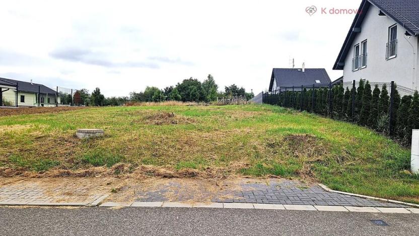 Prodej pozemku pro bydlení, Židněves, 684 m2