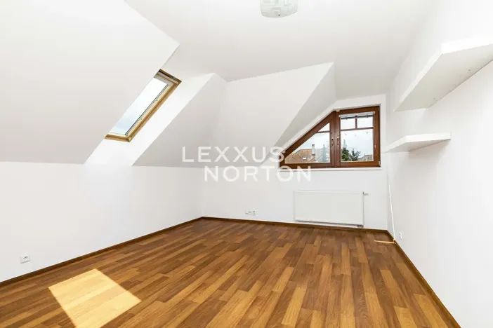 Pronájem rodinného domu, Průhonice, Pod Valem II., 320 m2