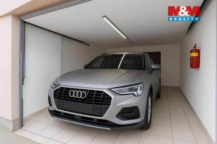 Prodej bytu 4+kk, Karlovy Vary - Stará Role, Husova, 70 m2