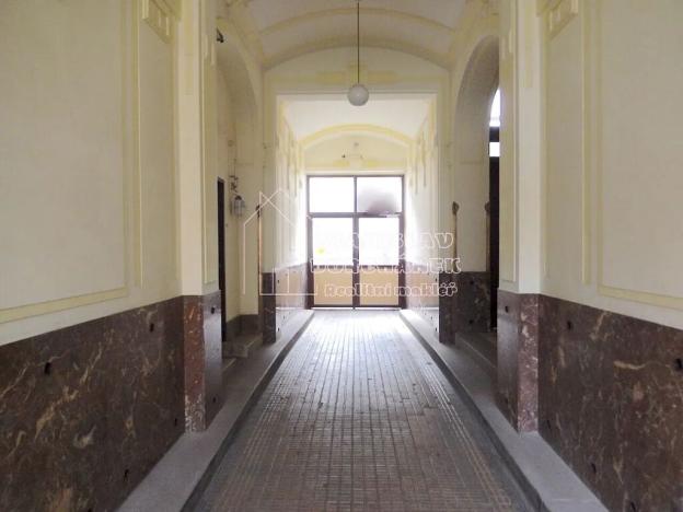 Pronájem výrobních prostor, Praha - Karlín, Pernerova, 89 m2