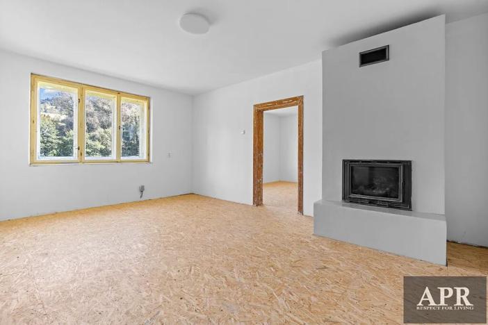 Prodej rodinného domu, Lopeník, 181 m2