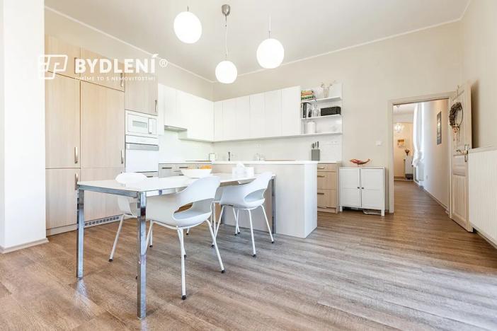 Prodej bytu 2+1, Teplice, Masarykova třída, 96 m2