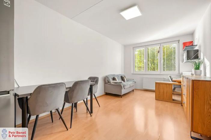 Pronájem bytu 2+kk, Praha - Stodůlky, Bašteckého, 44 m2