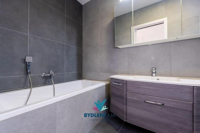 Prodej rodinného domu, Dubí, V Aleji, 206 m2