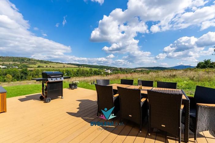 Prodej rodinného domu, Bystřany, 284 m2