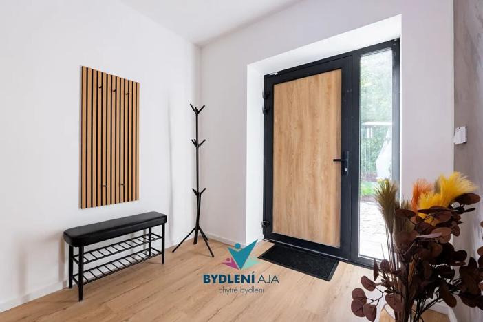 Prodej rodinného domu, Bystřany, 284 m2