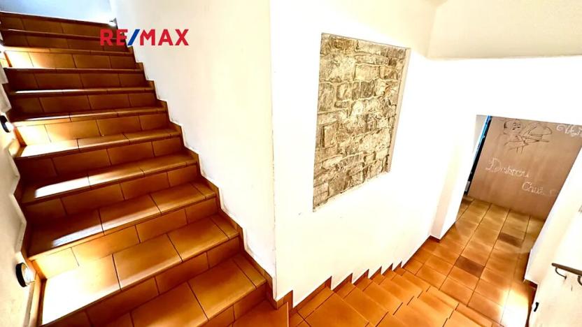 Pronájem obchodního prostoru, Kladno, Jana Palacha, 163 m2