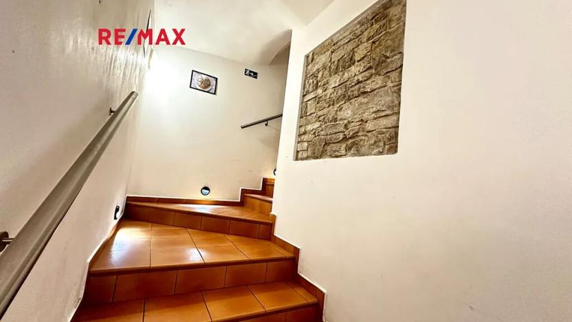 Pronájem obchodního prostoru, Kladno, Jana Palacha, 163 m2