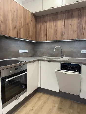 Pronájem bytu 2+kk, Liberec, Vackova, 42 m2