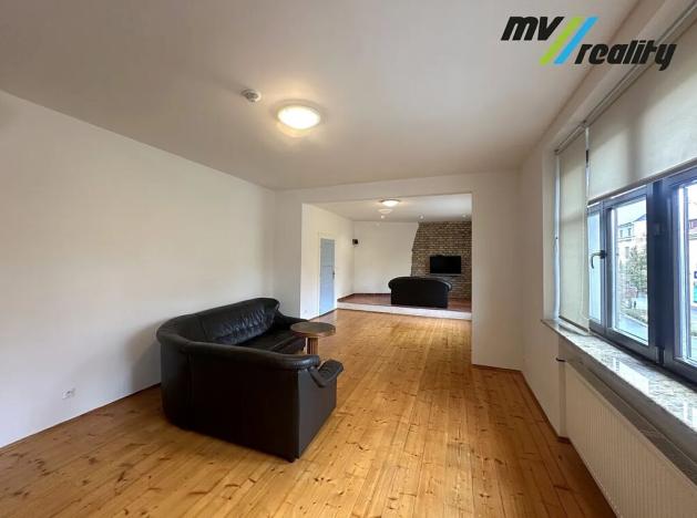Pronájem kanceláře, Lysá nad Labem, Masarykova, 90 m2