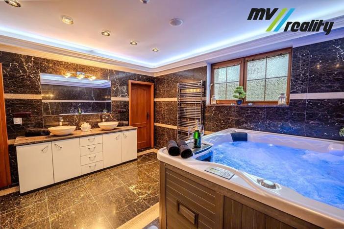 Prodej rodinného domu, Přišimasy, U Pramene, 195 m2