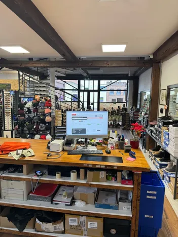 Pronájem skladu, Praha - Ruzyně, Drnovská, 3000 m2