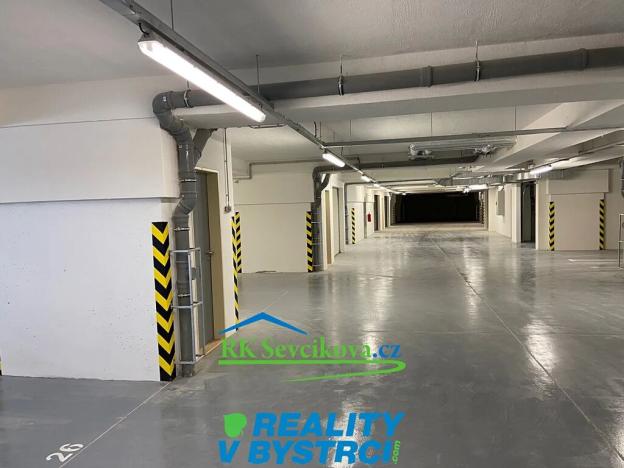 Pronájem garáže, Brno, Chudčická, 17 m2