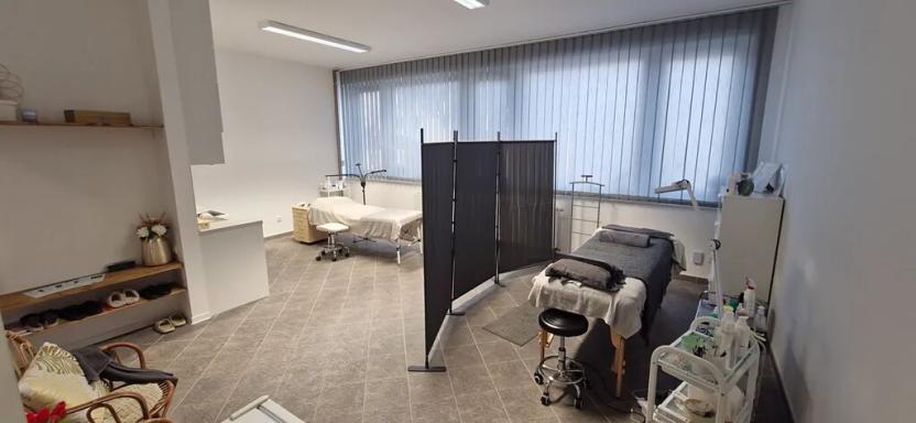 Pronájem komerční nemovitosti, Luhačovice, Masarykova, 40 m2