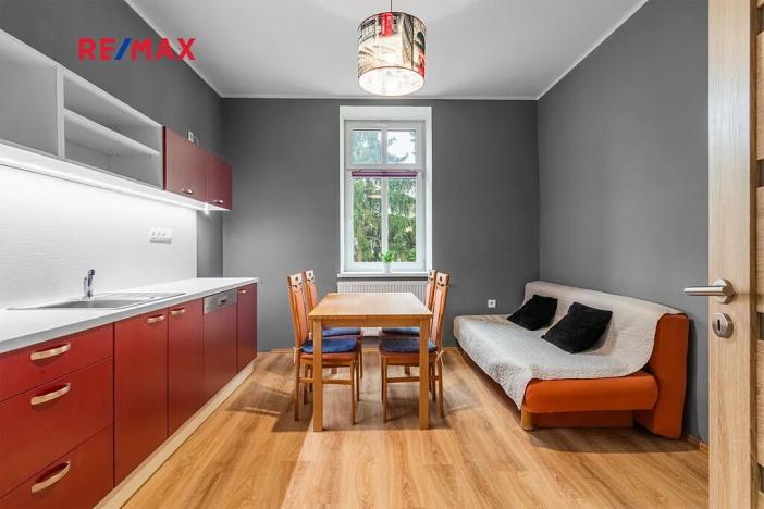 Prodej bytu 1+1, Plzeň, Koterovská, 40 m2