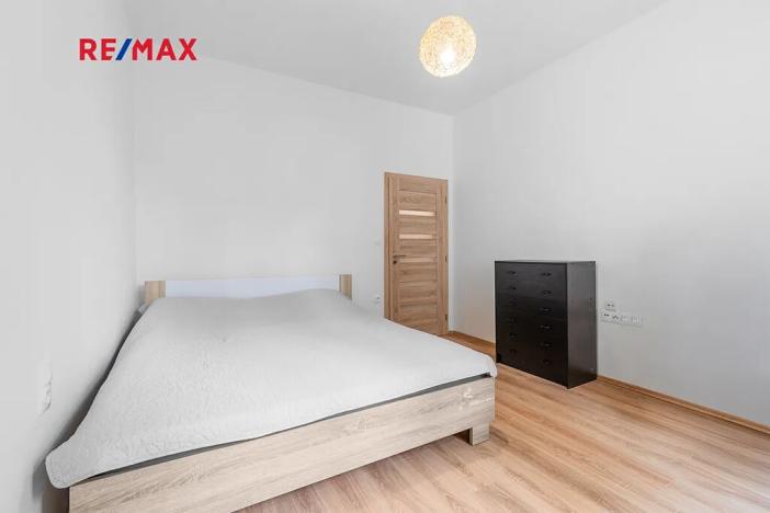 Prodej bytu 1+1, Plzeň, Koterovská, 40 m2