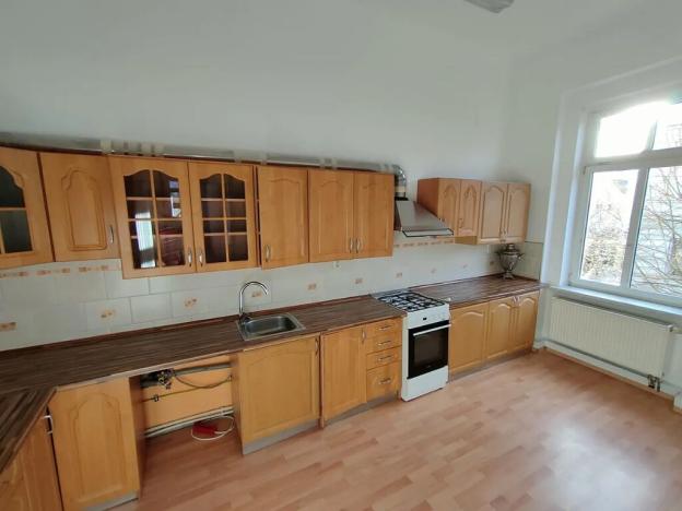 Pronájem bytu 3+1, Teplice, Karla Čapka, 80 m2