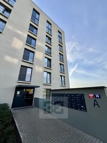 Prodej bytu 1+kk, Praha - Libeň, Novovysočanská, 25 m2