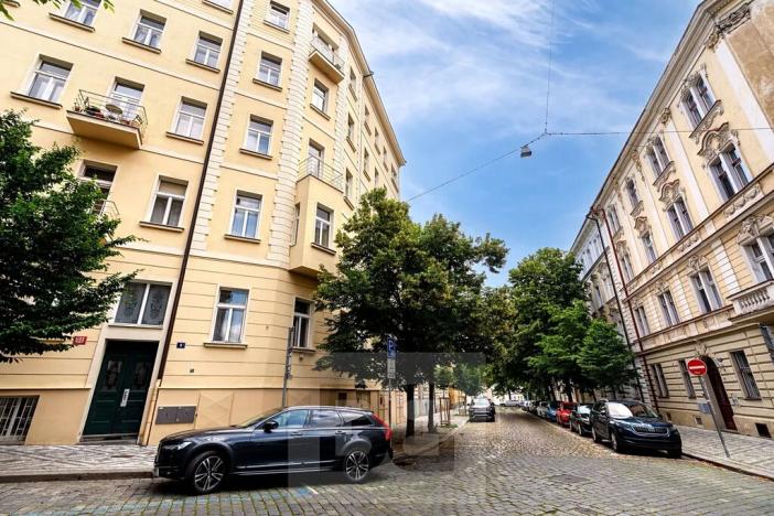 Prodej bytu 3+1, Praha - Vinohrady, Na Kozačce, 95 m2