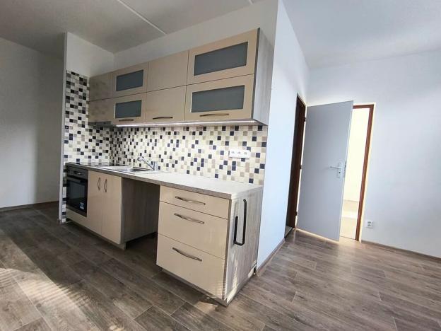 Pronájem bytu 3+1, Uherský Brod, 69 m2