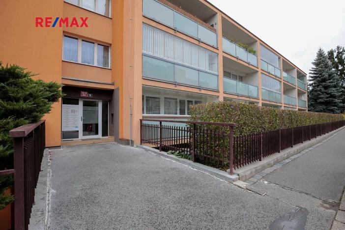 Pronájem bytu 2+kk, Praha - Braník, Jasná I, 42 m2