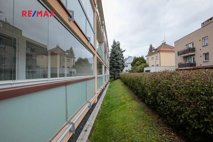 Pronájem bytu 2+kk, Praha - Braník, Jasná I, 42 m2