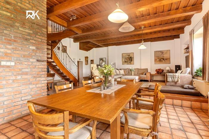 Prodej rodinného domu, Bříství, 375 m2