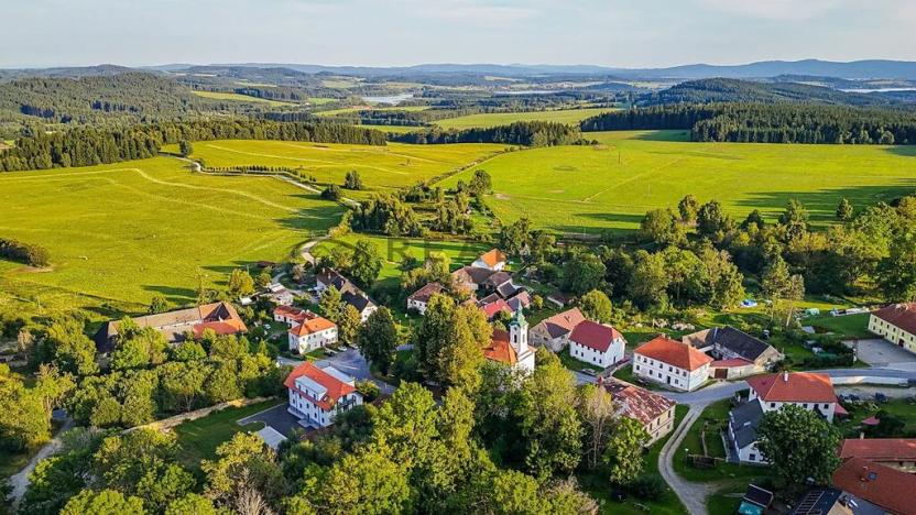 Prodej vícegeneračního domu, Horní Planá, 620 m2