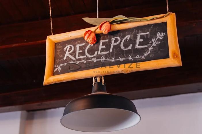 Prodej vícegeneračního domu, Nové Hrady, 880 m2