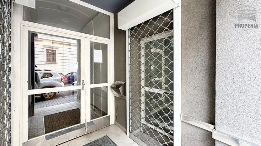 Pronájem obchodního prostoru, Brno, Antonínská, 27 m2