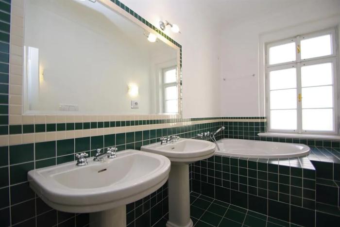 Pronájem bytu 4+1, Praha - Malá Strana, Vlašská, 184 m2