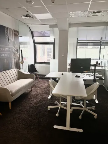 Pronájem kanceláře, Praha - Nové Město, Vladislavova, 977 m2