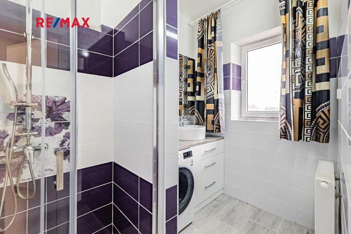 Prodej činžovního domu, České Velenice, Komenského, 247 m2