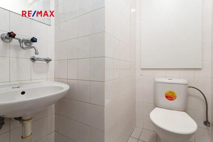 Pronájem ordinace, Praha - Nusle, Hradeckých, 39 m2