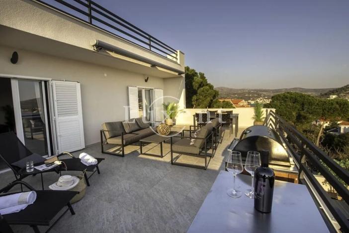 Prodej bytu 3+kk, Rogoznica, Chorvatsko, 82 m2