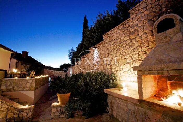 Prodej rodinného domu, Bobovišća, Chorvatsko, 200 m2