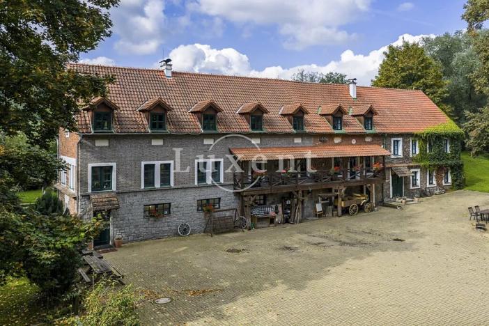 Prodej rodinného domu, Stříbrná Skalice, 1700 m2