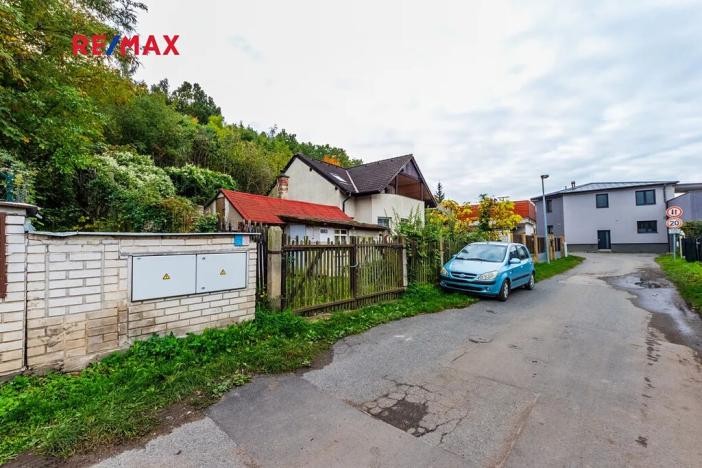 Prodej pozemku pro bydlení, Praha - Kyje, Za Rokytkou, 195 m2