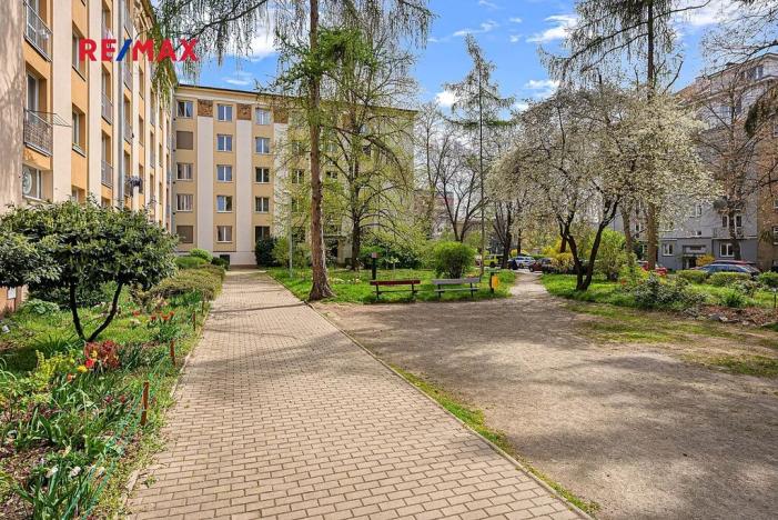 Pronájem bytu 2+1, Praha - Vršovice, Litevská, 60 m2