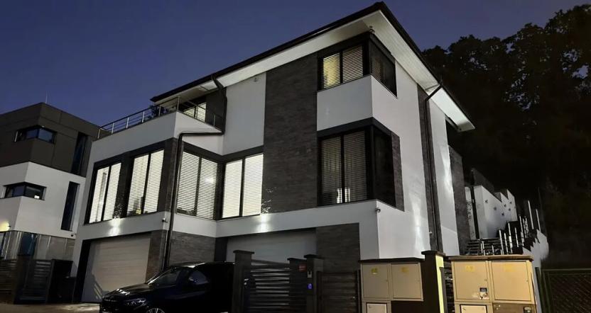 Prodej rodinného domu, Praha - Modřany, Dostálova, 290 m2