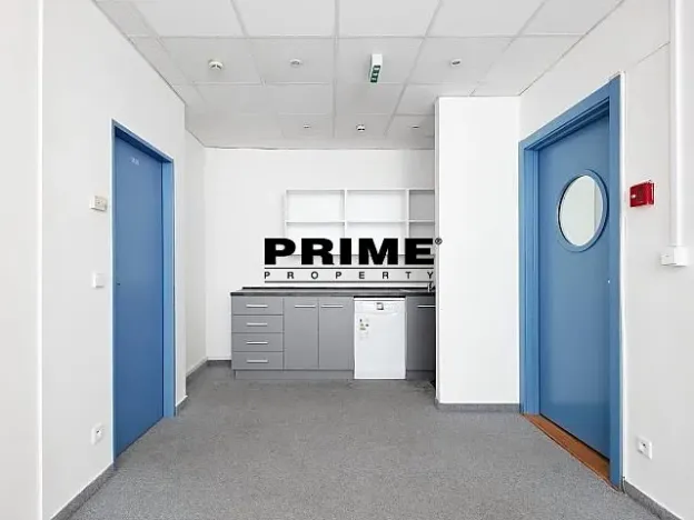 Pronájem kanceláře, Praha - Nové Město, Krakovská, 412 m2